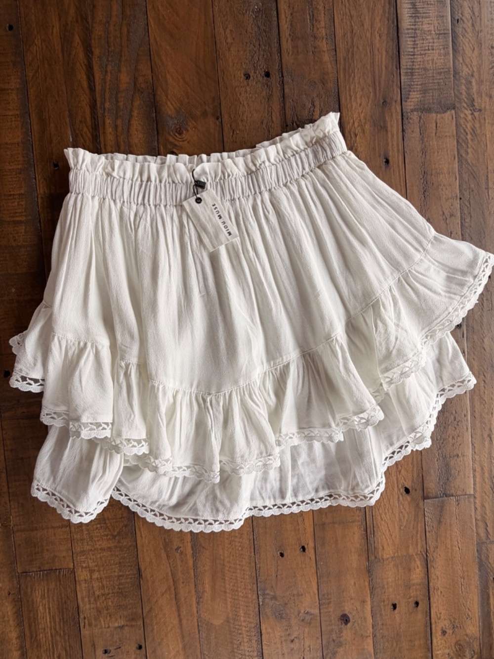 Miou Muse White Tiered Ruffle Mini Skirt | Lace Trim Boho Skirt NWT Size L - Picture 5 of 5